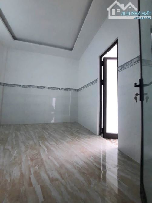 Ban nhà hẻm 3m đẹp, giá rẻ, đường HUỲNH VĂN CHÍNH. Q. TÂN PHÚ, 4.1m x 9.5m. Giá: 4.28 tỷ. - 2