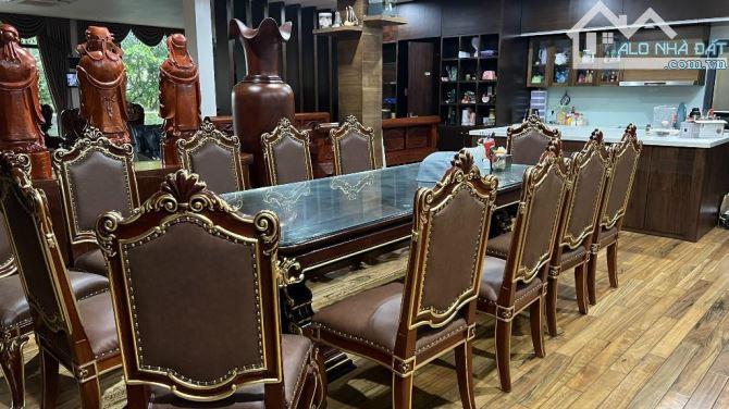 Bán Biệt thự Luxury Làng Việt Kiều Châu Âu DT 300m2, MT 15m, Lô góc, Giá 85 tỷ - 2