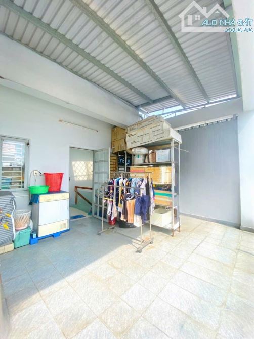 NHÀ 5 TẦNG - ĐẤT THÁNH - P6 TÂN BÌNH - HẺM XE HƠI THÔNG THOÁNG - NGANG 6M - DTCN 47M2 - GI - 3