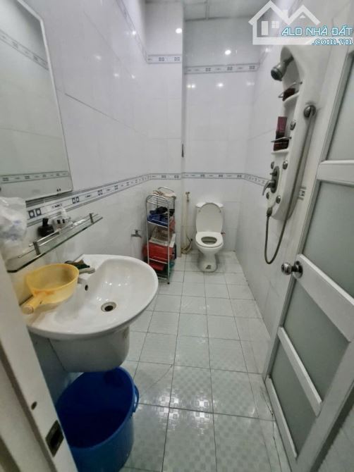 ĐẤT THÁNH - QUẬN TÂN BÌNH - DT: (5.1x 16.9m) GIÁ MỚI 9TỶ - GIÁ CŨ 11TỶ. - 3