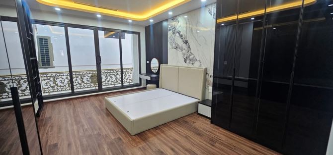 Siêu Hiếm - Kinh Doanh Đỉnh - Thang Máy - Xã Đàn 2-ĐĐa - Dt:104m2/5tang/4,5mMT*nhỉnh 31 tỷ - 3