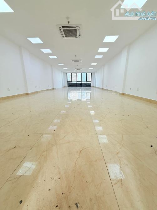 Bán tòa nhà mặt phố Trần Vỹ, 140m2, 9 Tầng, Kinh Doanh Vô Địch, Giá 79.8 tỷ - 3