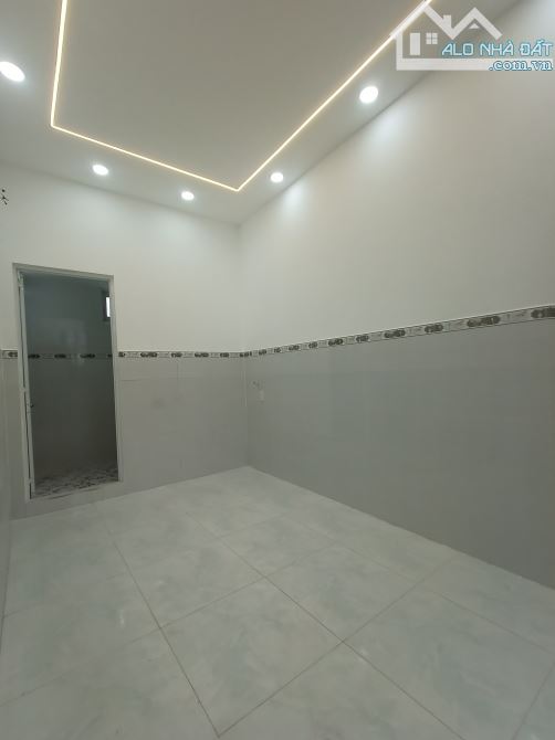 Nhà hẻm ô tô Tân Kỳ Tân Quý 70m2 có 2 lầu 4pn, sát mặt tiền. Gần chợ Gò Xoài. Nhỉnh 5 tỷ - 3