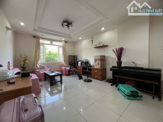 (Q.GÒ VẤP) NHÀ NGON - GẦN MT PHẠM VĂN ĐỒNG - SÂN BAY TSN - 89M2 - 4 TẦNG - NHỈNH 8 TỶ - 4