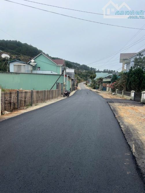 222m2 đất thổ cư đường nhựa 8m tại Xuân Trường- Đà Lạt. Giá 3,1 tỷ Tl - 4