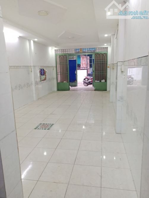 cần bán, VỊ TRÍ SIÊU ĐẸP, HẺM XE HƠI, Tân Thới Nhất 13 Quận 12, giá siêu rẻ, chỉ 3.7 tỷ . - 5