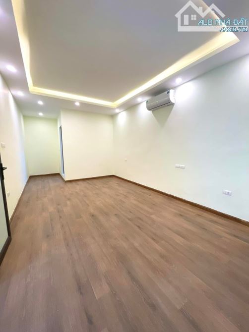 BÁN NHÀ HỒNG MAI,HAI BÀ TRƯNG.44M2*6 TẦNG. 8,x TỶ. LÔ GÓC.THANG MÁY.GẦN PHỐ TIỆN ÍCH ĐỈNH. - 5