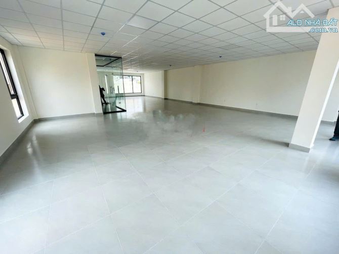 Cho Thuê Tòa Nhà 1000m2 MỚI 100% - MT Trần Nhật Duật,Tân Định, Quận 1 –14mx25m-1H 5L ST TM - 6