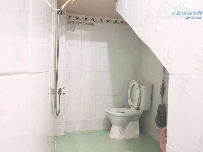 BÁN NHÀ HẺM LÊ HỒNG PHONG-PHƯỚC HẢI.DT 33,3M CÓ 2PN 2WC GIÁ CHỈ 1TY550TR.ĐƯỜNG 1,1M-1,5M - 6