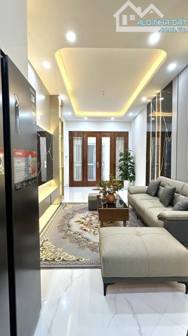 Bán nhà ngõ 143 Nguyễn Chính, Phường Thịnh Liệt, Quận Hoàng Mai  Diện tích sổ đỏ: 50.5 m2 - 6