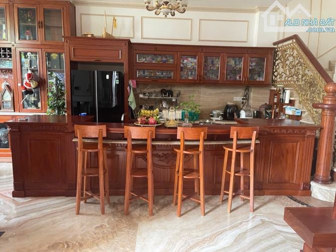 BIỆT THỰ 2 MẶT TIỀN - FULL NỘI THẤT CAO CẤP - ẤP CHIẾN LƯỢC - BHHA BÌNH TÂN -230M2 – 29 TỶ - 9
