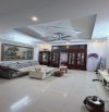 SIÊU HIẾM ,PHỐ GIÁP BÁT  Dt :40m2 5Tầng mt4,5m Giá 68 Ty có TL Nhà Đẹp Về ơ luôn Thiết Kế