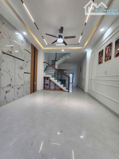 NHÀ 1 TRỆT 2 LẦU KDC HÀNG BÀNG THUỘC AN KHÁNH, NINH KIỀU, CẦN THƠ