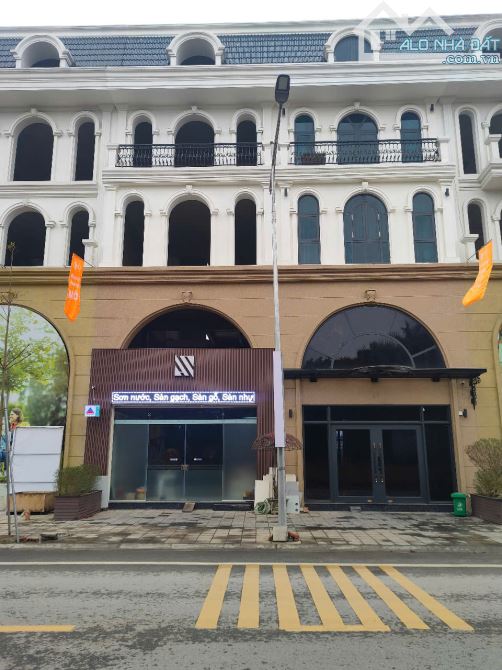 SHOPHOUSE ÂU CƠ PARK CITY – CƠ HỘI TĂNG GIÁ “VÀNG” THU HÚT NHÀ ĐẦU TƯ!