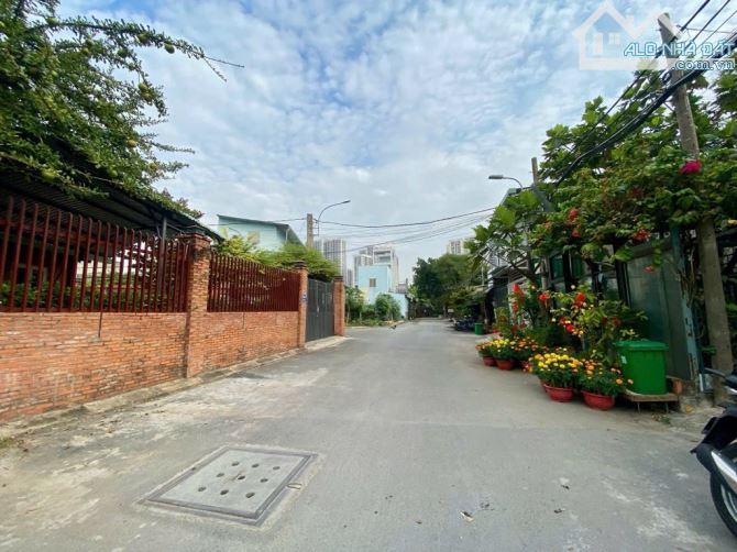 CƠ HỘI ĐẦU TƯ ĐẤT 105M2 NGANG 5M - NHỈNH 5TỶ - HXT KẾ BÊN VINHOMES NGUYỄN XIỄN Q9