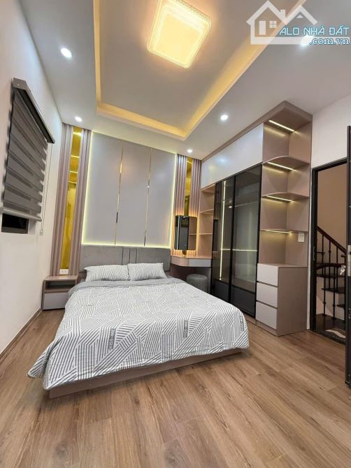 Mua ngay! Bán nhà 5 tầng Vân Canh, lô góc, gần chợ, giao thông thuận tiện, Nhỉnh 5 tỷ. - 1
