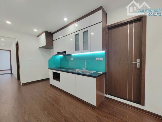 CH TT Vip Như Chung Cư: Tập thể tầng 5 Thanh Xuân Bắc - 75m2 -  2 phòng ngủ - 1