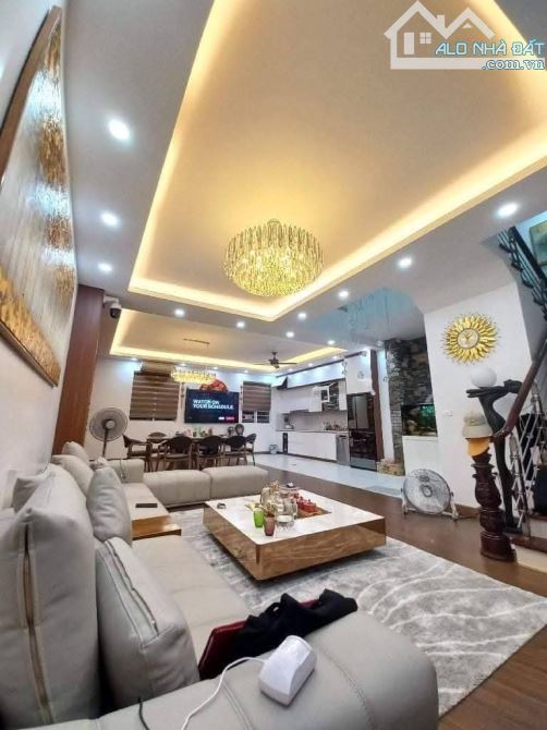 🏡 SIÊU PHẨM ÂU CƠ  101M²  - 13 TỶ - TẶNG NHÀ 3 TẦNG 💥 - 1