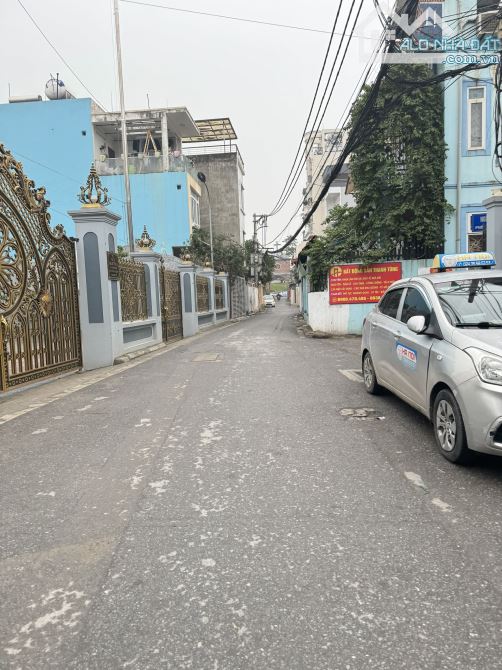NHÀ MỚI PHÂN LÔ Ô TÔ VÀO NHÀ - DT 57M2 - NGÕ TO NHƯ PHỐ - GIÁ NHỈNH 10 ĐỒNG XÍU - 1