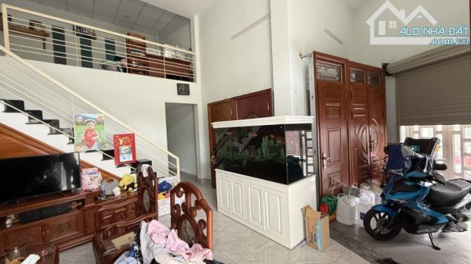 HXH Nguyễn Duy Cung, P12, Gò Vấp, 76m2, 5Tỷ950 - 1