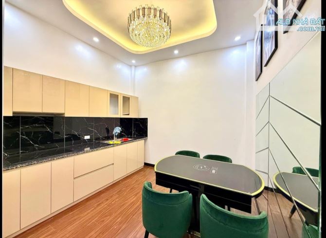 Cần bán gấp nhà Kim Giang, Đại Kim 43m2x5T MT 4m, gần ôtô tránh, giá 7tỷ - 1