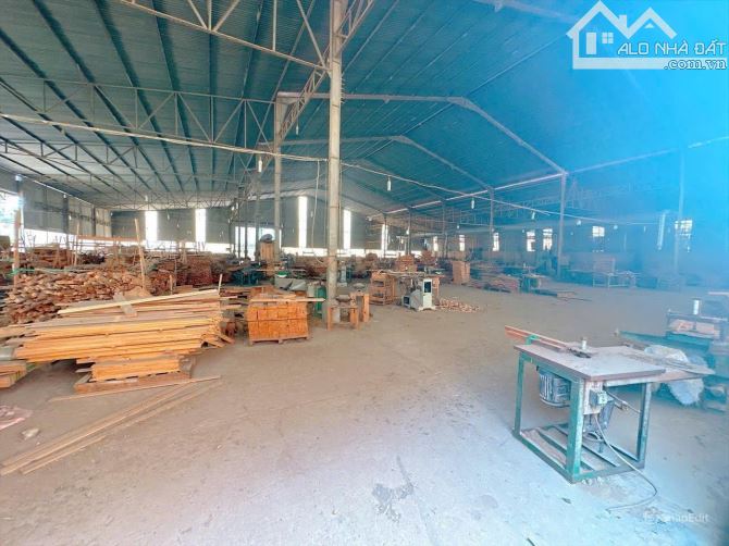 Cho thuê xưởng gần trạm thu phí Thiện Tân, Hố Nai 3, Trảng Bom, 11000m2, giá thuê 280tr. - 2