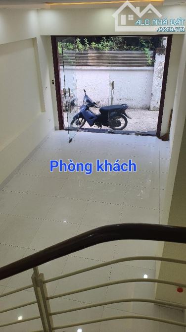 BÁT KHỐI 45M2 - 4 TẦNG , Ô TÔ ĐỖ CỬA, Ô TÔ TRÁNH 30M, GẦN CẦU TRẦN HƯNG ĐẠO - NHỈNH 7 TỶ - 2