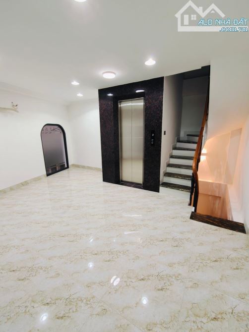 Ngõ Chợ Khâm Thiên - Đống Đa 44m x 7 tầng, mặt tiền 4m, giá 11.8tỷ thương lượng - 2