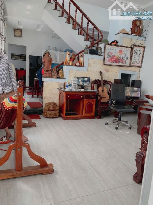 Chủ định cư nước ngoài cần bán gấp Nhà hẻm ôtô đường Trần Phú, tp Vũng Tàu - 2