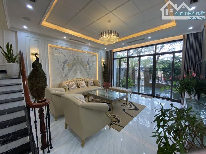 Bán Biệt Thự Siêu Vip An Vượng Villa KĐT Dương Nội 225m2*4T, giá 55 tỷ Hà Đông - 2