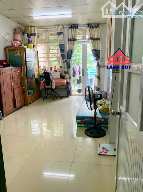 7tỉ( có bớt) bán nhanh nhà lầu mặt tiền Phạm Văn Thuận.68m2 SHR sang tên nhanh . - 2