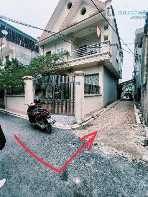 Bán 55m2 đất Đào Xuyên - Đa Tốn mt 4m nhỉnh 3 tỷ - 2