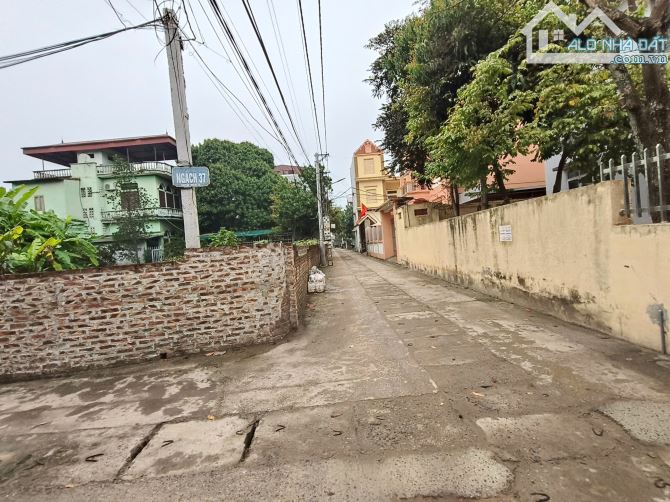 TÀI CHÍNH HƠN 2 TỶ - 45.8M2 THÔN ĐÌA - NAM HỒNG - ĐÔNG ANH - 2