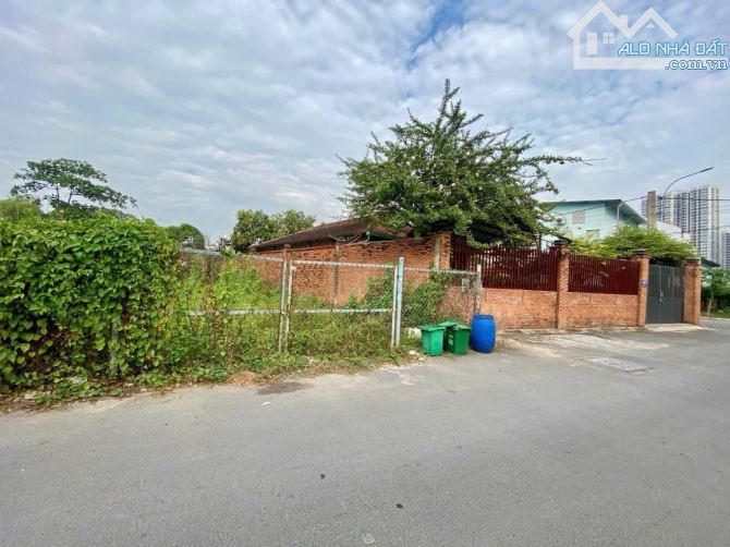 NHỈNH 5 TỶ! ĐẤT 105M2 NGANG 5M - HXT KẾ BÊN VINHOMES NGUYỄN XIỂN Q9 - 2