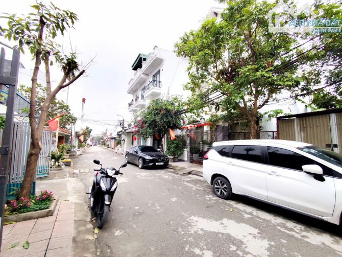 Bán đất mặt đường Vĩnh Cát - Lê Chân, 66m, đường 10m, Giá 4.1 tỉ - 2
