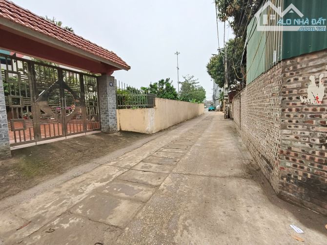 TÀI CHÍNH HƠN 2 TỶ - 45.8M2 THÔN ĐÌA - NAM HỒNG - ĐÔNG ANH - 3