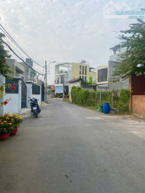 NHỈNH 5 TỶ! ĐẤT 105M2 NGANG 5M - HXT KẾ BÊN VINHOMES NGUYỄN XIỂN Q9 - 3