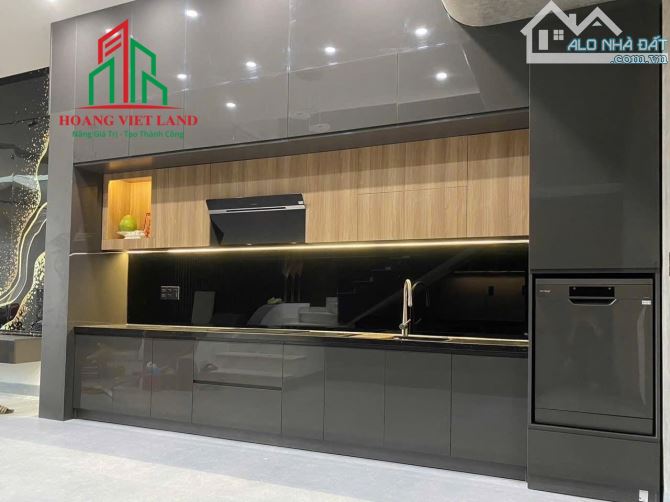 NHÀ 1 TRỆT 2 LẦU TDP8, DT: 5x23M, H: TÂY BẮC, ĐỐI DIỆN HOA VIÊN, GIÁ: 7,35 TỈ - 4