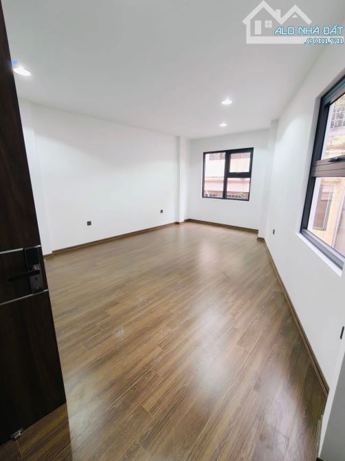 Ngõ Chợ Khâm Thiên - Đống Đa 44m x 7 tầng, mặt tiền 4m, giá 11.8tỷ thương lượng - 4