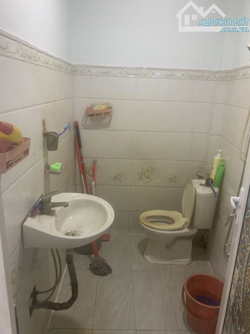 cần bán gấp, VỊ TRÍ SIÊU ĐẸP, dt 42 × 2Tầng, tân thới hiệp  quận 12, giá siêu rẻ - 6