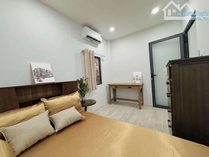 Nhà Hoàng Bật Đạt , P15 , Tân Bình , Nhà Mới ở ngay , 40m2, Giá 3.8 Tỷ TL - 7