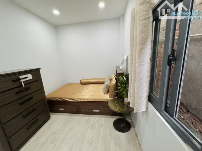 Nhà Hoàng Bật Đạt , P15 , Tân Bình , Nhà Mới ở ngay , 40m2, Giá 3.8 Tỷ TL - 8
