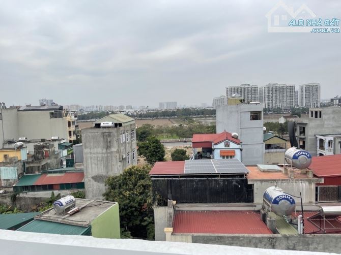 Nhà mới Phúc Lợi - 6 tầng thang máy - 2 thoáng - Gara ô tô - 7 chỗ đỗ cửa - Chỉ 6.5 tỷ