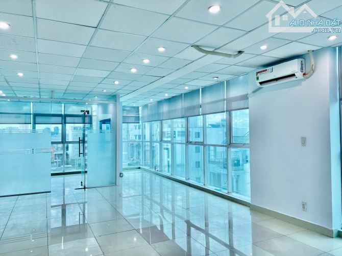 Cho Thuê Văn Phòng Đường Trần Hưng Đạo Phường Cô Giang DT 80m2 giá 44 triệu /tháng