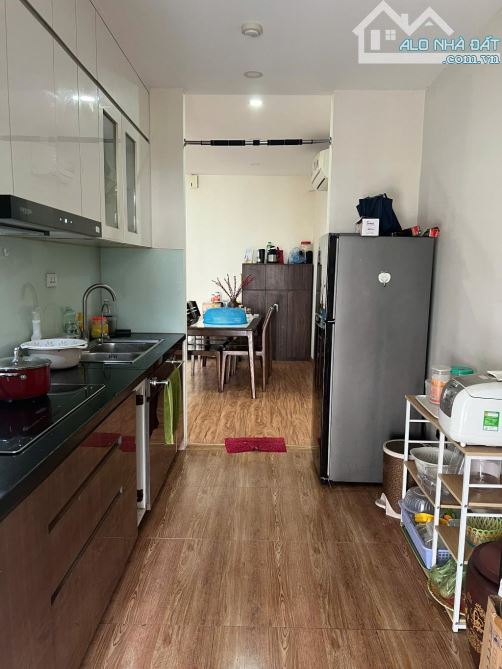 CHUNG CƯ THƯƠNG MẠI THÁI HÀ - TP GIAO LƯU, LÔ GÓC, HỒ ĐIỀU HOÀ, 122M2; GIÁ 8.5 TỶ