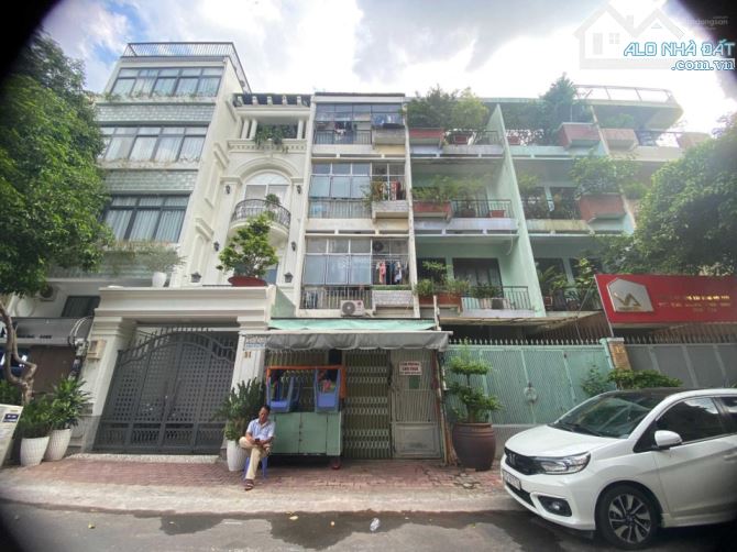 Nhanh tay sở hữu nhà riêng Đường Út Tịch, Phường 4, Tân Bình, Hồ Chí Minh. 2MT 6.3x18