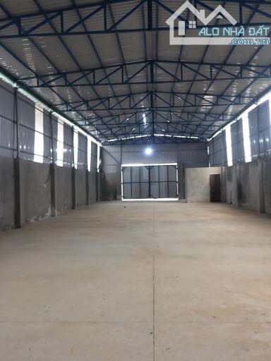 Bán Kho Xưởng 1100m² Thổ Cư, Đối Diện Bến Xe Miền Tây - Bình Tân