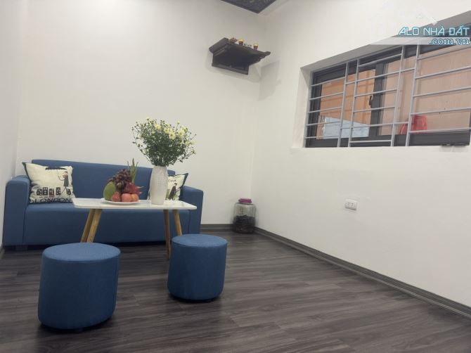 Bán nhà TT phố Lương Khánh Thiện Dt sử dụng 65m2 2 ngủ 2 Vs Giá 2,8 tỷ