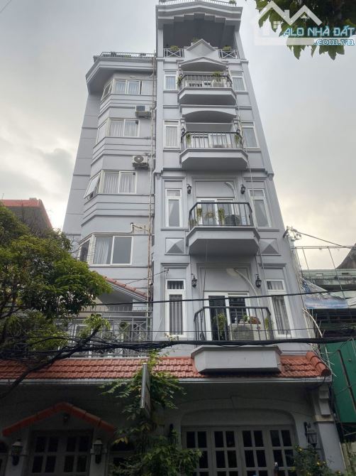 Bán toàn nhà CHDV cao cấp đường Lê Văn Sỹ Q,TB. DT: 7x 20m, giá 29 tỷ.