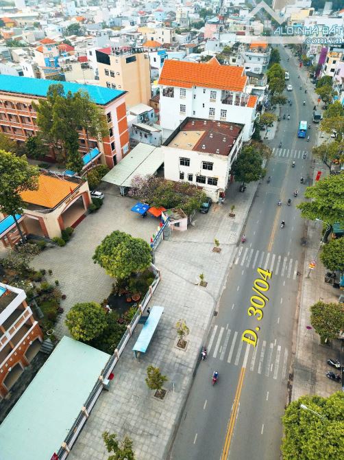 Bán Đất DT 242M2 Phường Trung Dũng, Sau Trường THPT Ngô Quyền, cách đường 30/4 vào 100M
